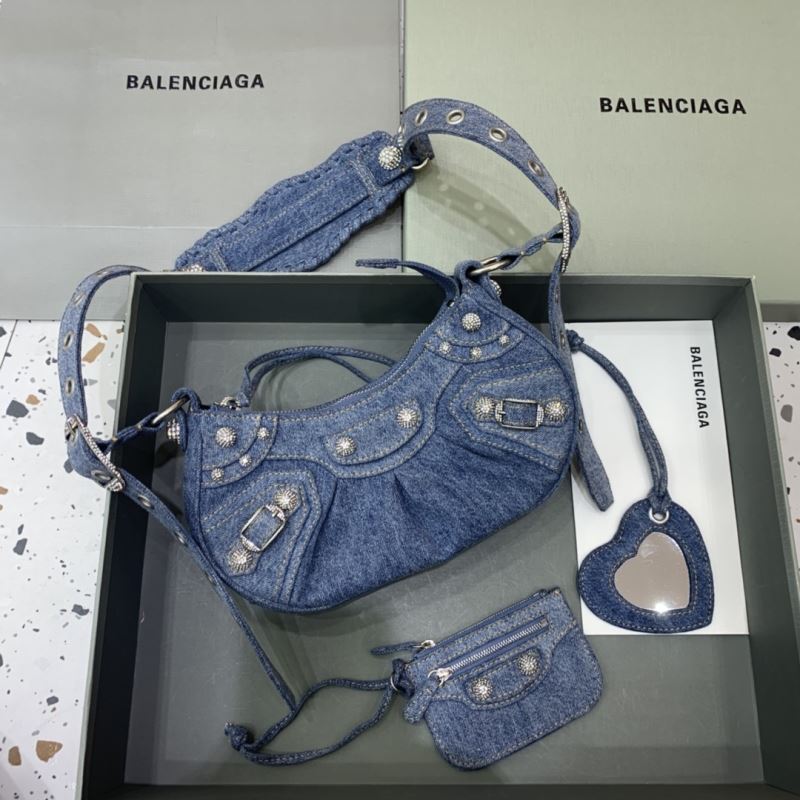 Ba*len*cia*ga classic city bags